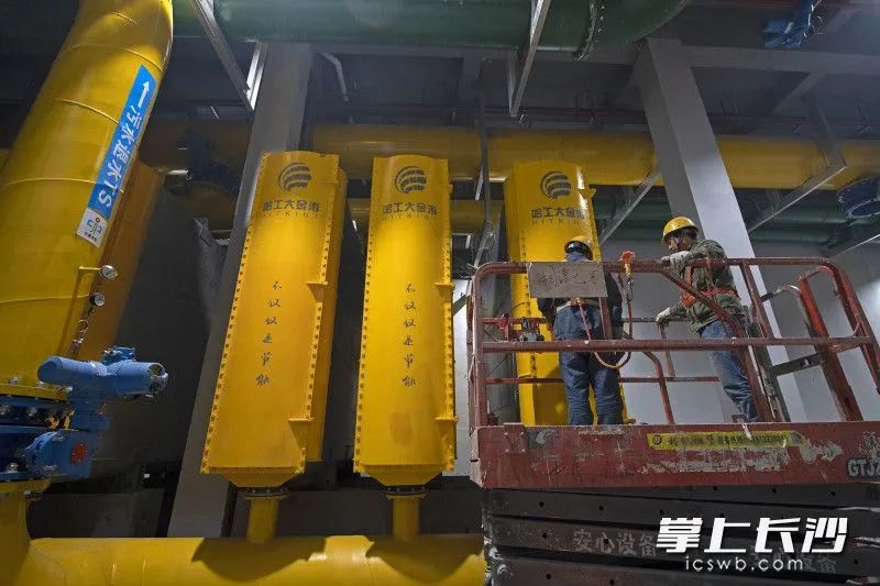 馬欄山北區(qū)智慧能源系國內(nèi)首個(gè)裝配式機(jī)電區(qū)域能源站項(xiàng)目